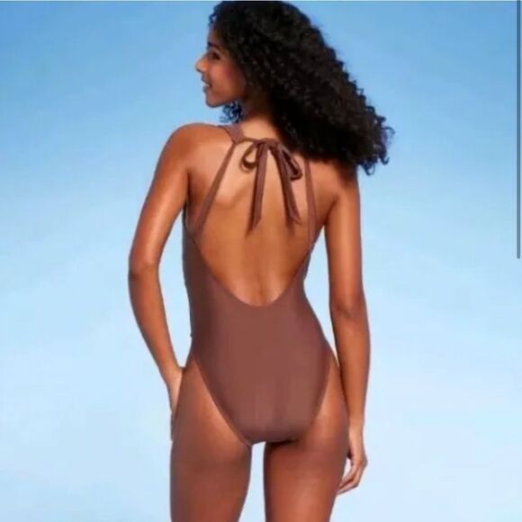 Shade & Shore ~ NEW Cocoa Brown One-Piece Twist Front Plunge Women’s Swimsuit - Picture 2 of 11